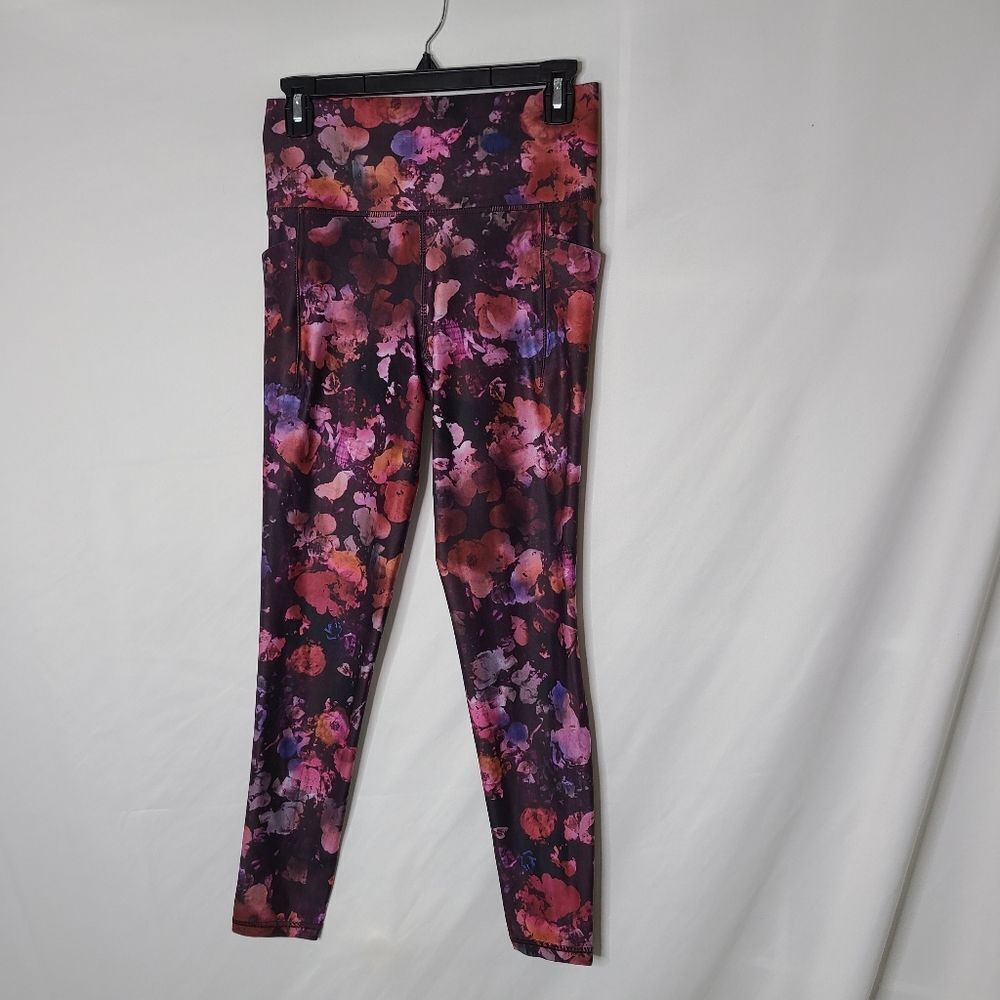 Athleta Salutation Stash Pocket II Printed Tight in‎ Dappled Bloom Multi, size M